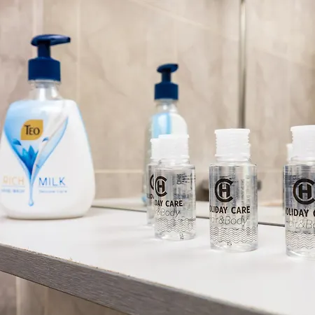 1-bedroom Flat With Balcony In By Flat Mаnager Apartman